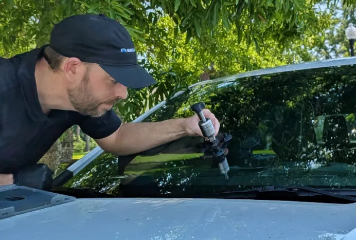 Rock Chip Repair Wilmington NC Technician